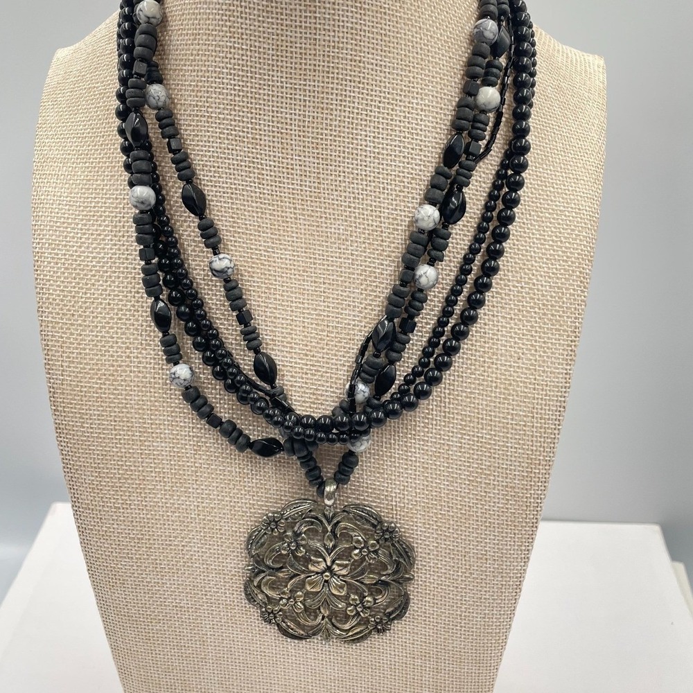 VJ Silver-Tone Multistrand Oxidize Metal Flower Black Beads Bib Lobster Necklace